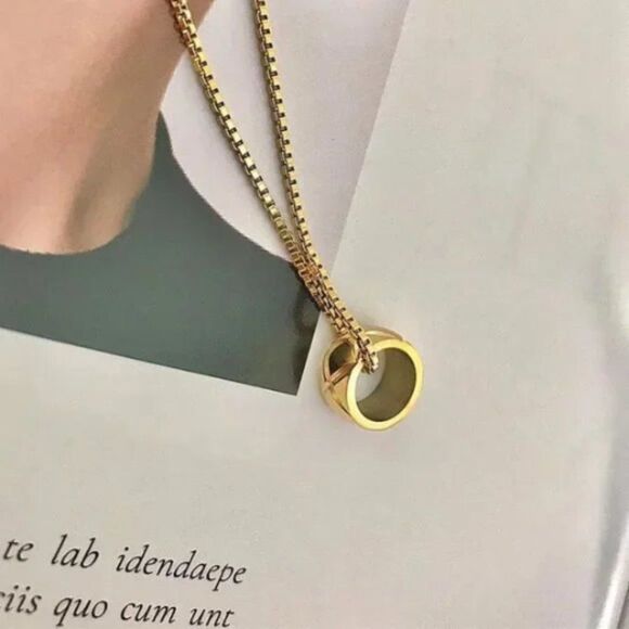 Plaid 18K Gold Yellow Gold Cylinder Lovers Circle Wheel Chain Necklace Dainty - Picture 6 of 6